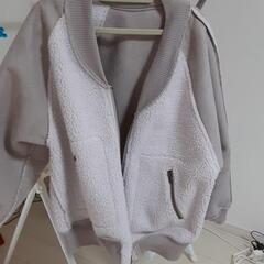 ブルゾンの画像