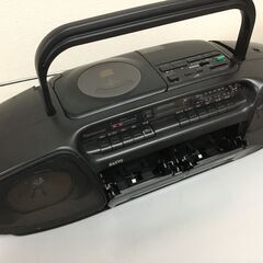 【動作品】🐱CD RADIO CASSETTE RECORDER 「SANYO」の画像