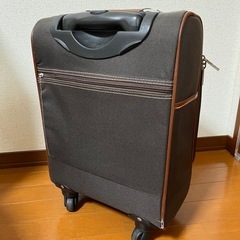 アツキオオニシ・キャリーケースの画像