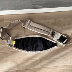 グスケット　抱っこ紐の画像