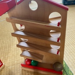 木のオモチャの画像