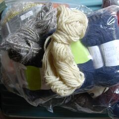 【無料】毛糸、布、フェルトなどゆずりますの画像