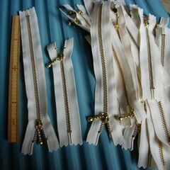 【無料】毛糸、布、フェルトなどゆずりますの画像