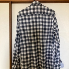 値下げ【中古美品】メンズ　TOMMY HILFIGER チェックシャツの画像