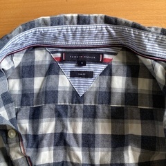 値下げ【中古美品】メンズ　TOMMY HILFIGER チェックシャツの画像
