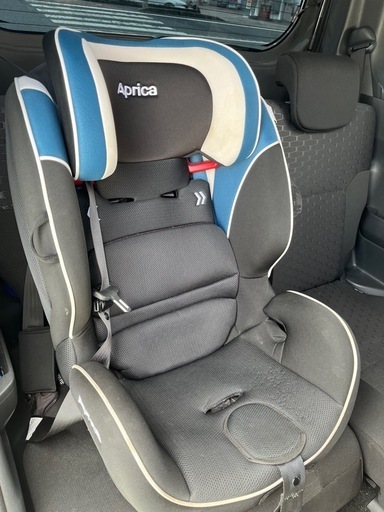 アップリカ　form fit チャイルド　ジュニア　シート