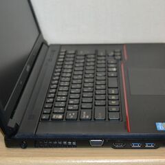 ◇格安！　ノートパソコン #164　Win11　新規インストール-//認証済み！　ACアダプタ付属!! の画像