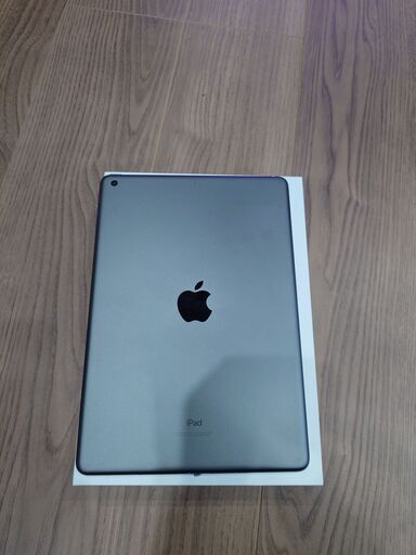 【激安】iPad  A2602 64GB 第９世代 ④