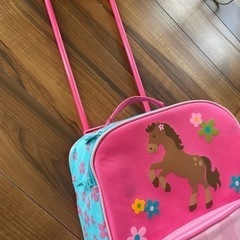 子供用キャリーバッグの画像