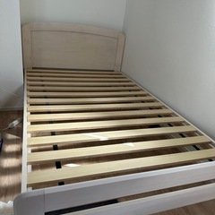 ベッドフレーム