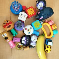 ♫もちゃアンパンマン　トミカ　ディズニー　キティ　など