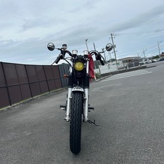 YAMAHA SR400 ボバーカスタム 純正パーツ多数あり 車検令和8年4月まで