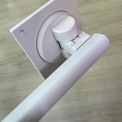 モニタースタンドの画像