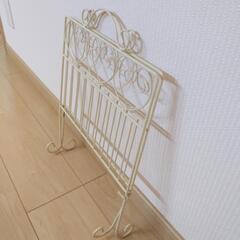 マガジンラックの画像