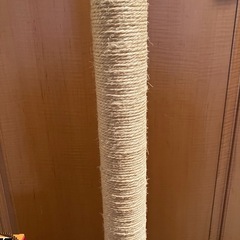 ⭐︎猫用爪とぎ キャットわくわくポール本体＋専用交換ポール⭐︎の画像