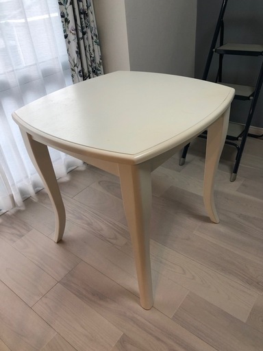 【取りに来てください！】Franc  franc白テーブル