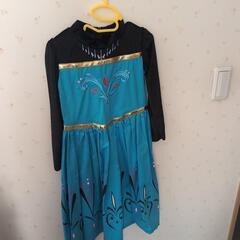 エルサ　ドレスの画像