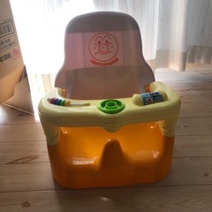 ピノチオ アンパンマン コンパクトおふろチェアB-01の画像