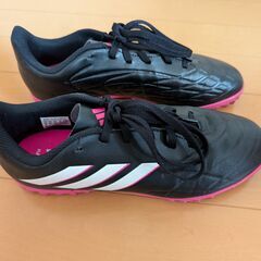 Adidas Women's Futsal Shoes 24.5...