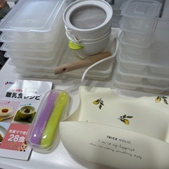 【取引中】リッチェル　保存容器　お食事スタイ　カトラリー　離乳食...