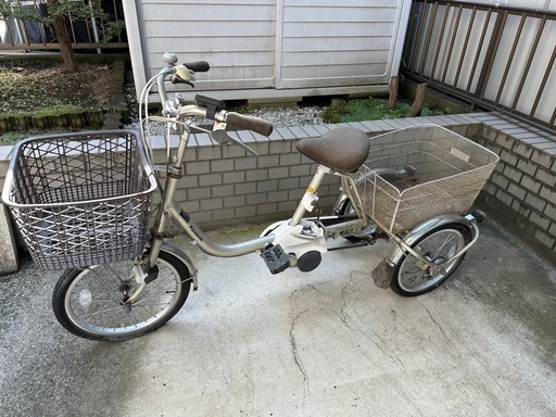 パナソニック　電動三輪車　電動アシスト自転車