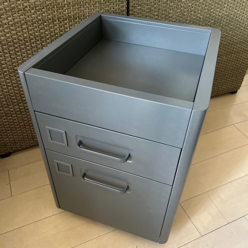 IKEA 
IDÅSEN イドーセン