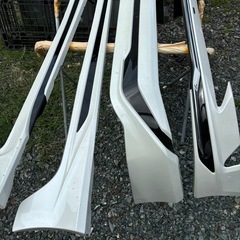 購入者決定　
50プリウス前期　モデリスタ　エアロパーツ　4点セット の画像