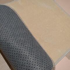 ﾍﾞｰｼﾞｭ 色の ﾌｻﾌｻ 肌触りの ﾏｯﾄ 50 cm × 80 cmの画像