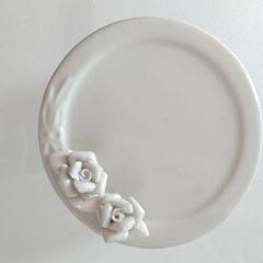 【新品】バラのキャニスターの画像