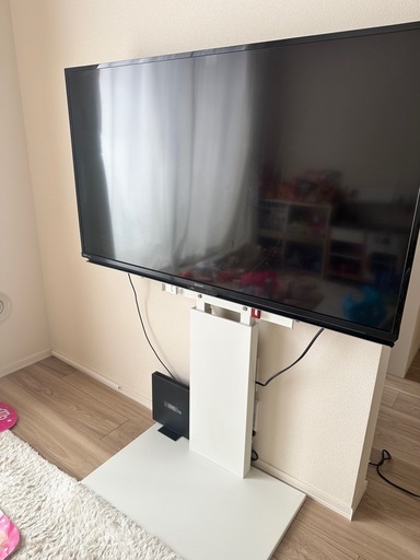 薄型テレビ スタンド付き　AQUOS 45インチ