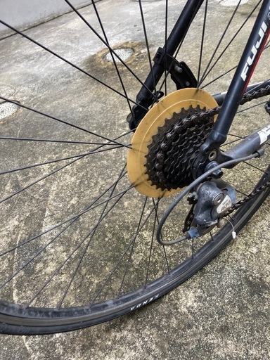 クロスバイク フジスパロウ(前輪パンク)