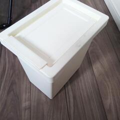 おむつ用ゴミ箱