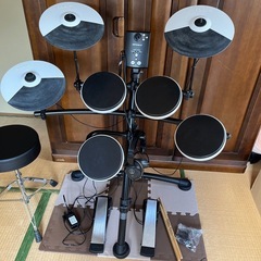 電子ドラム