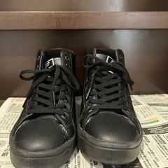 スニーカーの画像