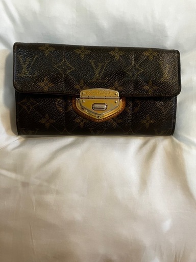 VUITTON 財布