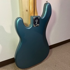 プレシジョンベース4弦　Fender ブルー　美品　エレキベースの画像