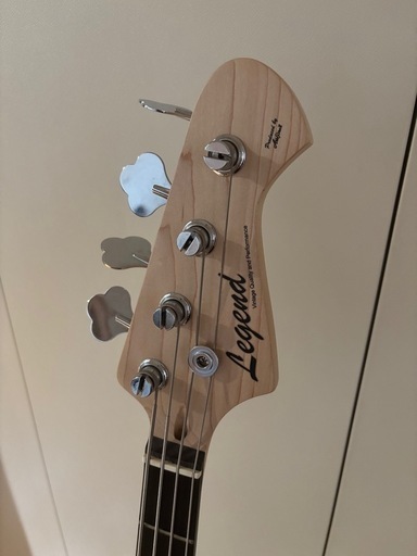 ベース