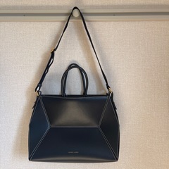 Charles&Keith Nasrin ナスリン ジオメトリッ...