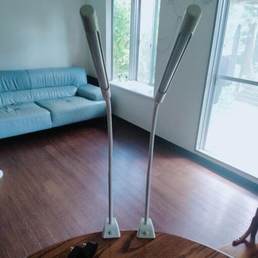 美品 ほとんど未使用 LEDクランプライト（ホワイト2本セット）