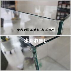 キュブガラス水槽と水槽台セットの画像