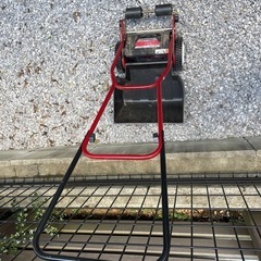 〆9/30芝刈り機　芝刈機 GSB-2000HDX 