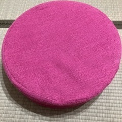 (差し上げます)円形クッション 