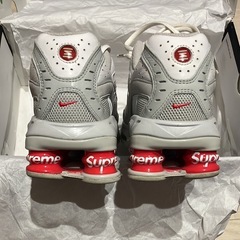 Supreme × Nike Shox Ride 2の画像
