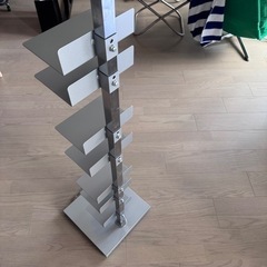 【成約済み】ブックタワー /横置き本棚の画像