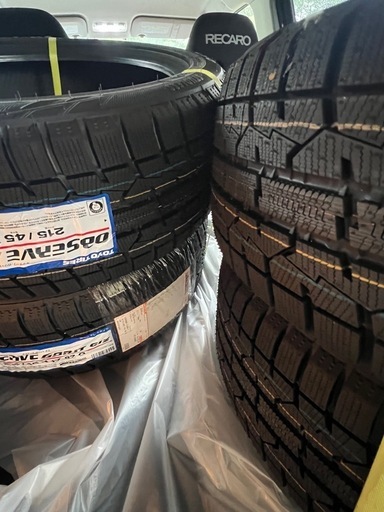 トーヨータイヤ　スタッドレス　オブザーブ　ガリット　ギズ　215/45/17 プリウス・カローラツーリング・86  多種サイズ