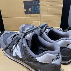 9/25まで　New Balance　ニューバランス 574　27cm　D　グレー　新品近いの画像