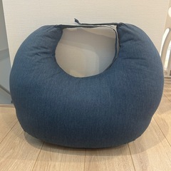 トコちゃんベルト青葉　授乳用クッション