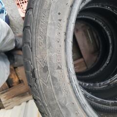 タイヤ　18インチ　4本セット　225/50r18の画像