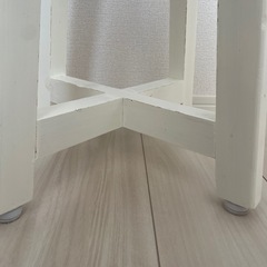 スツール　椅子　サイドテーブル　木　白　北欧の画像