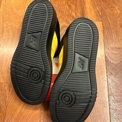 【新品】ニューバランス　スリッポン　シューズ　23㎝の画像